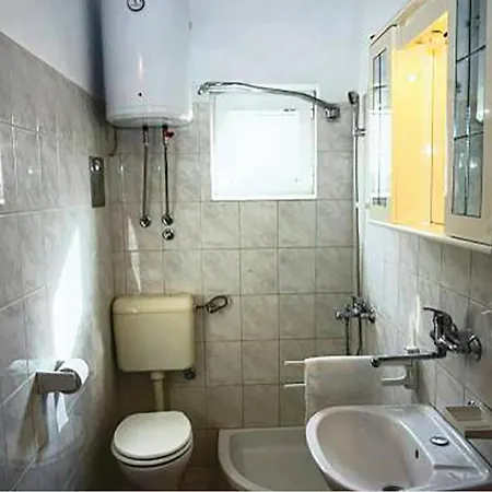 Awesome In With Kitchen Apartment Jadrtovac