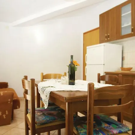 Apartment Awesome In With Kitchen *